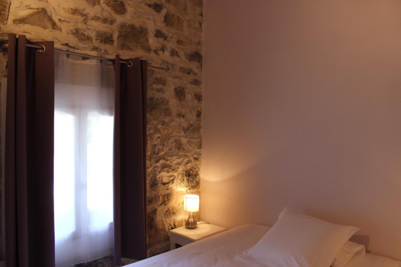 Le Mas De Roux Chambres D'Hotes Bragassargues Exterior foto